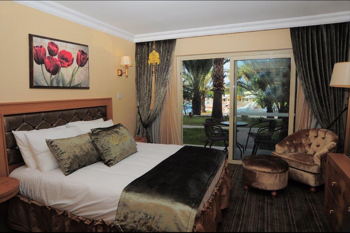 Oscar Resort Hotel Villa Aile Odası